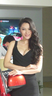 如此爆乳真性感