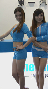 如此性感热裤模特