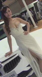 胸器看起来软绵绵