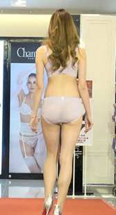 春夏內衣发布会