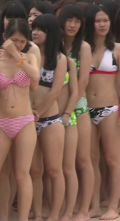 长隆水上乐园万人比基尼