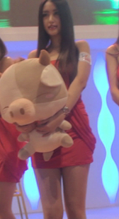 长时间拍摄众多美女