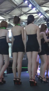 众多美女高挑长腿