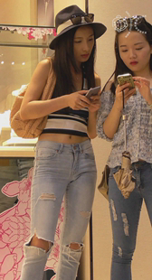 如此靓丽美少女臀居然这么宽