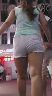 白牛热裤重口味