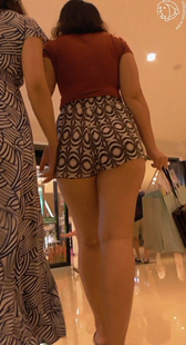 霸气侧漏的丰满少妇