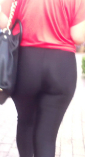 超紧黑裤缺少开发