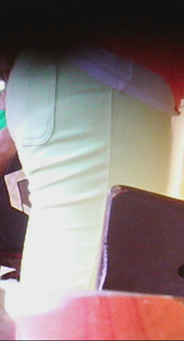 白紧包臀小黑妞