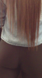 长发宽臀紧身裤