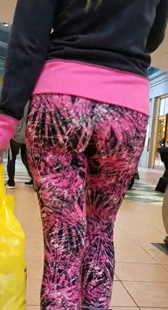 商场花裤紧臀小少妇