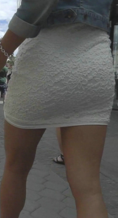 白色紧身包臀少妇