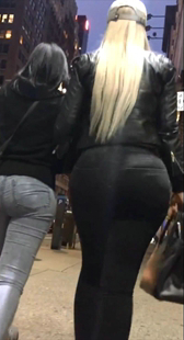 街拍黑牛苹果臀重口味