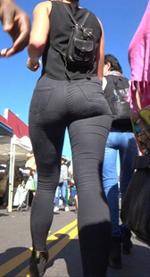 细腰黑牛仔大宽臀少妇