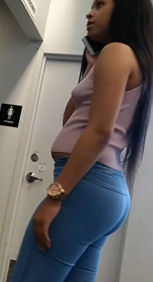 侧拍翘臀牛仔重口味