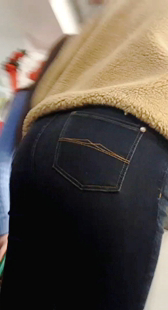 翘臀黑牛仔国外妞