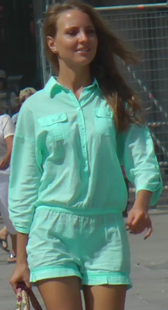 性感透明热裤少妇