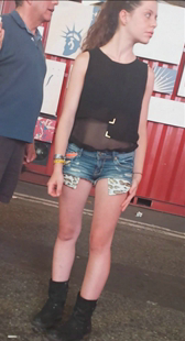 性感热裤漂亮洋妞