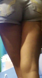 重口味牛仔热裤夹成这样