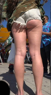 半包臀勒沟牛仔热裤骚货