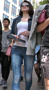 极品紧身蓝牛大美女