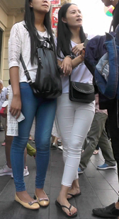 紧身白裤小内痕MM