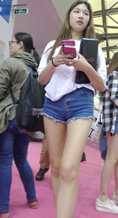 极品蓝牛热裤甜心美腿妹妹