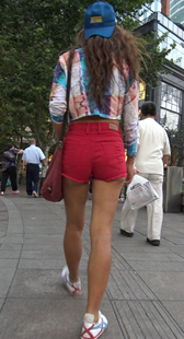 性感红热翘臀黝黑美女