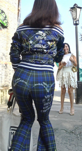 极品修长紧身美臀韵味熟女