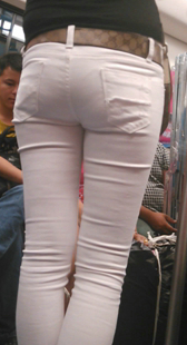 丰臀紧身包臀白裤OL