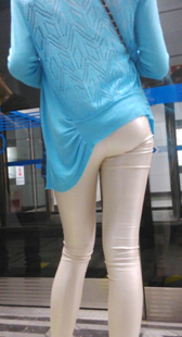 白色紧身皮裤OL