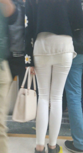 性感白紧包臀布裤