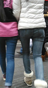 紧身牛仔裤美臀少妇白洁