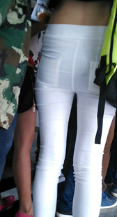 性感白裤小妹黑三角第四季