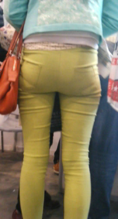 极品黄裤苹果臀战斗力强第一季