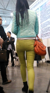 极品黄裤苹果臀战斗力强第三季