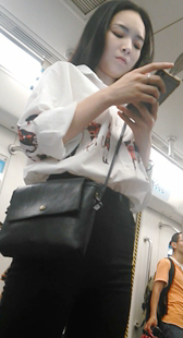 紧身黑裤前三角面OL