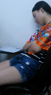 公司热裤同事真性感