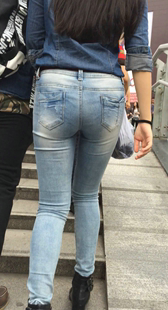 时尚牛仔裤肥臀扭的好爽第二季