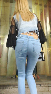 性感牛仔紧臀两骚货