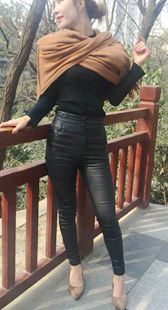 模拍小静第六季性感皮裤宽大臀紧内痕S级大美女