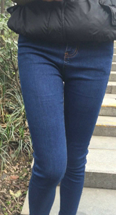 模拍小雪第五季蓝牛翘臀走楼梯编