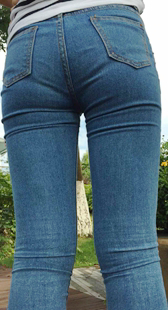 模拍小淋第二季蓝紧牛仔超紧内痕