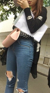 极品牛仔凸三角大美女