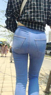 模拍小月第五季蛇腰巨臀好身材