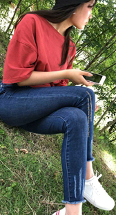 模拍小莲第五季紧身蓝仔巨臀学妹