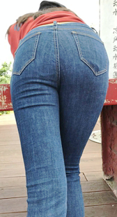 模拍小莲第九季紧身蓝仔巨臀学妹