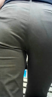 西裤大肉尻OLお姉