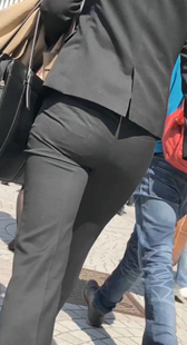 黑西裤女子大生のお尻