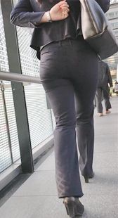 ンツむっちり尻ストライプパ