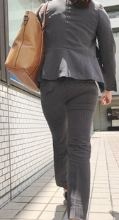 美形＆ナイスボディOL